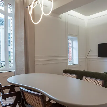 Velours By Collection Aura - Maison Les Arcades Face A La Gare De *